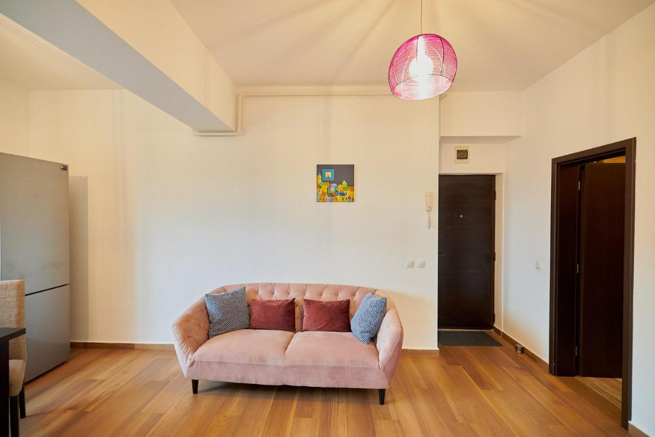 Cozy 3 Bedroom Apartments In Centre Of Iasi Palas Mall Exterior photo